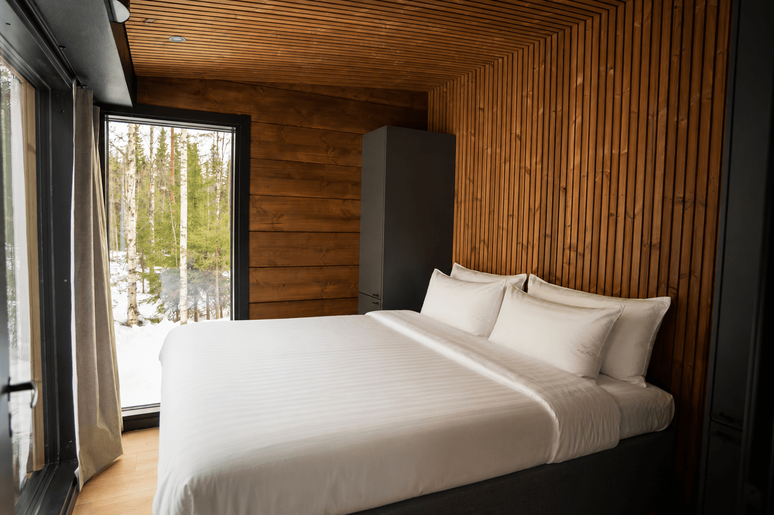 Villa Rekin makuuhuone 2
